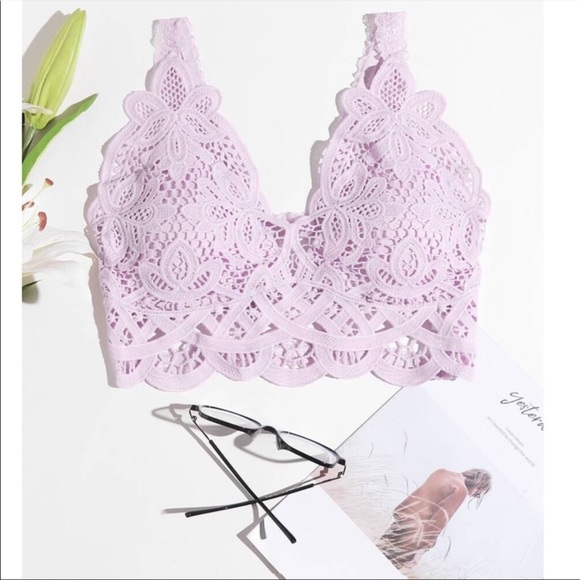 kmboutique Other - Lace Bralette 💕